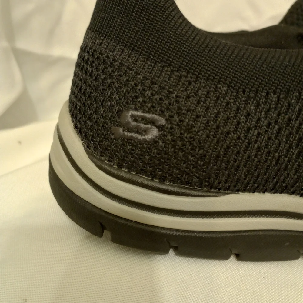 Men's Sketchers - Picture 13 of 15